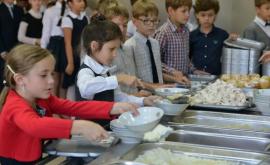 Завтра в мэрии обсудят вопрос питания детей в школах