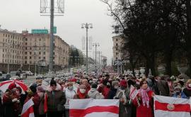 В Грузии все прошедшие в парламент оппозиционные партии отказались от депутатских мандатов