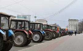 Рошка Фермеры должны протестовать также и перед супермаркетами