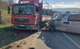 Accident de groază în raionul Călărași O ambulanță grav șifonată FOTO