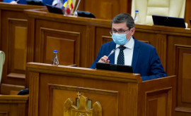 Grosu în Parlament Oamenii vor un Parlament unde legile nu se votează noaptea