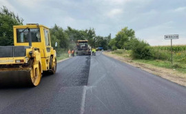 На ведущей в Бэчой дороге работы идут полным ходом