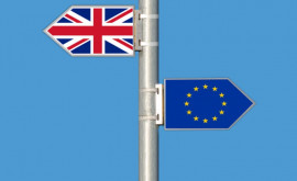 Brexit lovește pe termen lung mai tare economia britanică decât pandemia de coronavirus