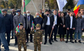 Азербайджанцы Молдовы отметили первую годовшину Дня Победы ФОТО ВИДЕО