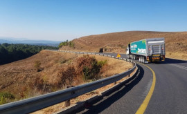 Румыния отменяет карантин для водителей грузовиков и автобусов из Молдовы