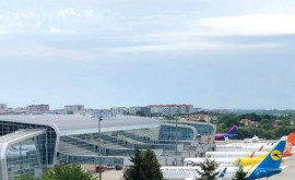 Ucraina Atacuri cu rachete lîngă aeroportul din orașul Lvov