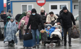 Более 325 тыс украинских граждан въехало в Молдову с начала войны