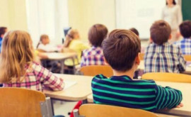 Более 1600 детей из семей беженцев учатся в школах Молдовы