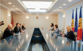 Президент Молдовы встретилась с американским сенатором