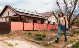 Она собиралась заниматься психологией в Одессе а сейчас консультирует беженцев в Криулянах