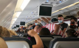 Coronavirus Măştile de protecţie nu vor mai fi obligatorii în avioane şi spaţii publice închise