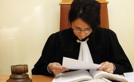 Санду отказывается подписать указ о назначении 13 судей
