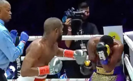 Floyd Mayweather a obținut o victorie anticipată asupra unui blogger