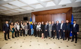 Круглый стол в парламенте Статус нейтралитета не означает изоляции Республики Молдова