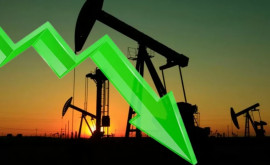 Prețurile petrolului scad după o creștere bruscă