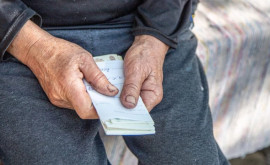 Moldovenii au început să primească pensiile indexate