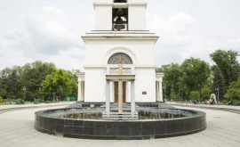 Недавно отремонтированный фонтан в Соборном парке сломался Объяснение примэрии