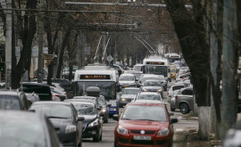  Începutul anului școlar a provocat ambuteiaje enorme pe străzile din Chișinău