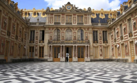 Версальский дворец эвакуируют изза угрозы взрыва