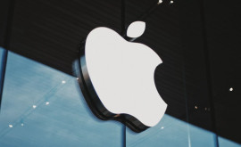Apple reduce preţurile la telefoanele vîndute în China