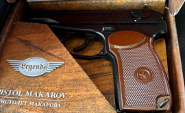 Un cetățean depistat la vama Leușeni cu un pistol pneumatic