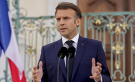 Macron Ucraina ar trebui să primească permisiunea de a ataca baze militare în Rusia