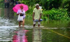 Bilanţul inundaţiilor şi alunecărilor de teren din Sri Lanka a crescut la 14 morţi