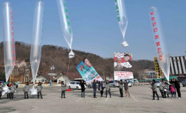 Ответный шаг Южная Корея направила соседям воздушные шары с листовками