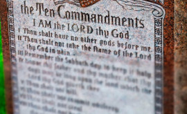 В Луизиане образовательные учреждения обязаны вывешивать в классах десять библейских заповедей