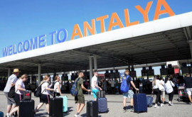 Aeroportul din Antalya nu poate face față fluxului de turiști