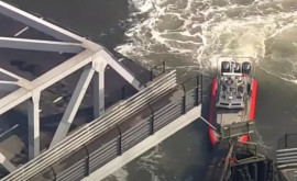 O bucată dintrun pod sa prăbușit în SUA din cauza caniculei