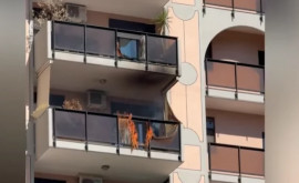 Невероятные видеокадры Изза жары горят балконы многоэтажек 