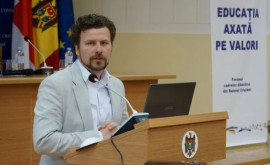 Cînd vor fi majorate salariile profesorilor din Moldova