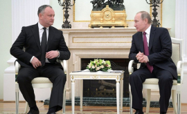 Putin nu a lăsat fără atenție ziua de naștere a lui Dodon DOC