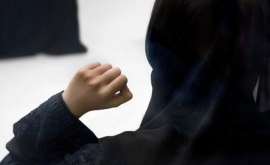 UE interzicerea vălului islamic la locul de muncă este legală