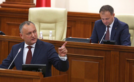 Dodon a criticat poziţia lui Candu privind anularea imunităţii