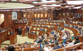 În componența viitorului parlament ar putea intra trei partide