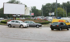 Infotrafic Străzile au fost invadate de ambuteiaje