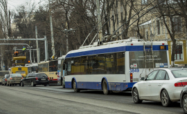 Внимание На нескольких улицах города затруднено движение