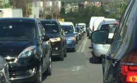 InfoTrafic Pe mai multe străzi sau format ambuteiaje 