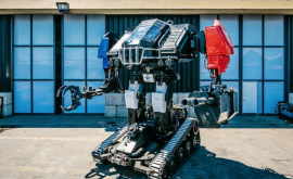 В США создали 12тонного боевого робота ВИДЕО