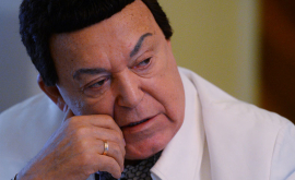 Kobzon a povestit unde locuiește Ianukovici gardul înalt încurcă