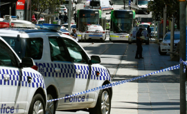 В Мельбурне автомобиль въехал в толпу есть пострадавшие