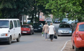 Въезды в некоторые дворы в Кишиневе были отремонтированы