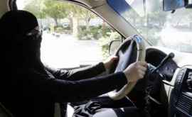 Мужчинам вход запрещен В Саудовской Аравии открылся первый автосалон для женщин