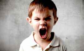 Ce să faci cînd copilul este supărat nervos sau ostil