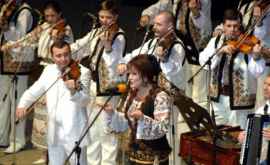 Руснак Оркестры из Румынии учатся у Молдовы как играть народную музыку
