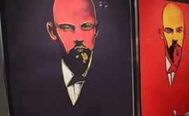 Portretele lui Lenin vîndute la licitație cu 147 mii de dolari