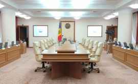 Более 20 госсекретарей министерств отстранены или хотят уволиться