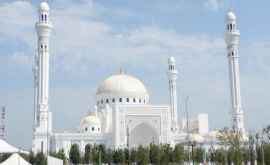 В Чечне открыли самую большую мечеть в Европе
